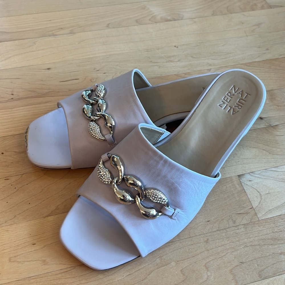 Naturalizer Lavender Slides - Picture 3 of 11